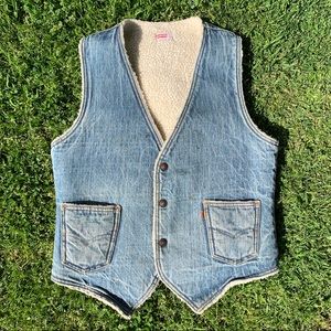 Vintage Levi’s Sherpa Vest 🐑